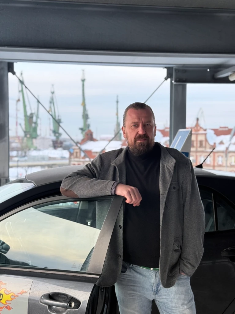 instr Arkadiusz Lesner